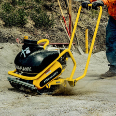 Tomahawk 5.5 HP Honda Vibratory Plate Compactor for Asphalt Aggregate Soil Compaction - Machine Horizon