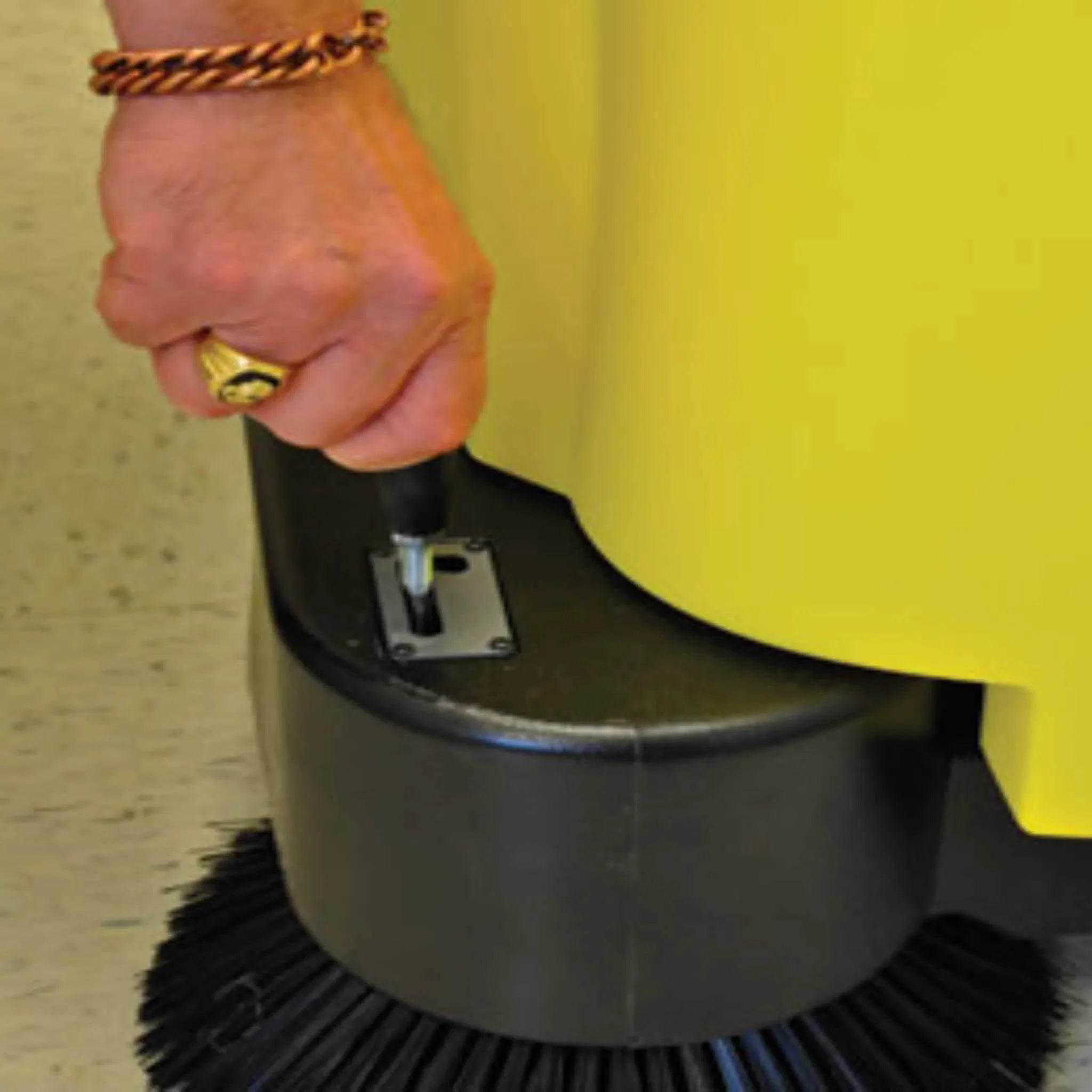 Tornado SWB 26/8 Battery Sweeper - Machine Horizon Tornado SWB 26/8 Battery Sweeper - Machine Horizon