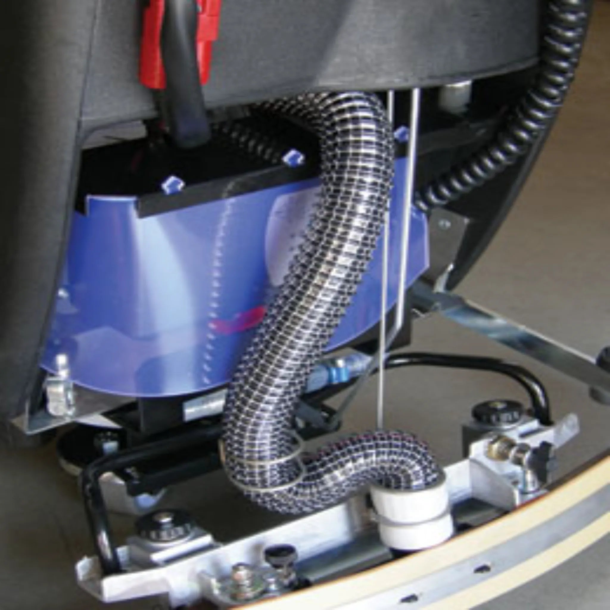 Tornado BR 18/11 18" Walk-Behind Auto-Scrubber with 105 AH Wet-Acid Battery & Charger - Machine Horizon Tornado BR 18/11 18" Walk-Behind Auto-Scrubber with 105 AH Wet-Acid Battery & Charger - Machine Horizon