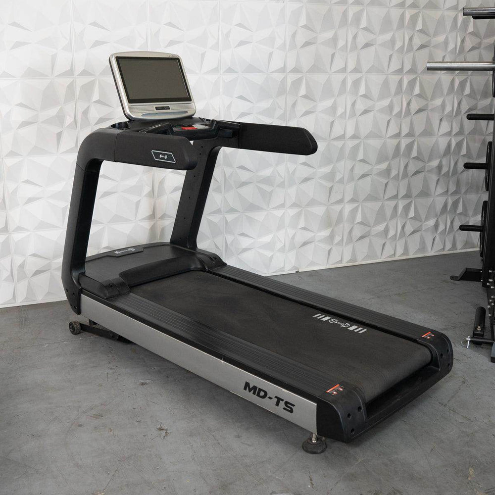 Touch Screen Commercial Treadmill - Muscle D Fitness - Deluxe Touch Screen Commercial Treadmill - Machine Horizon