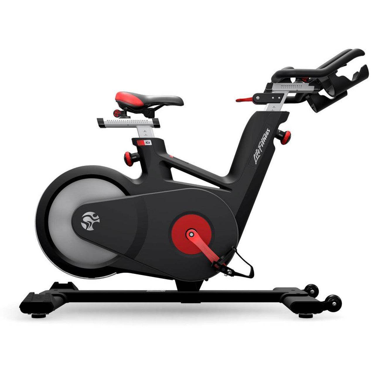 Life Fitness IC6 Indoor Cycle - Adjustable Handle Bars and Seat - Digital Display - Drink Bottle Holders - Machine Horizon Life Fitness IC6 Indoor Cycle - Adjustable Handle Bars and Seat - Digital Display - Drink Bottle Holders - Machine Horizon
