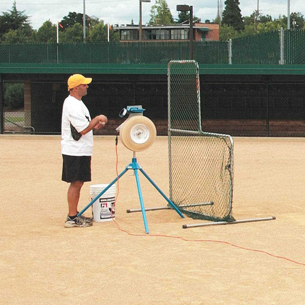 JUGS MVP Combo Baseball and Softball Pitching Machine - Machine Horizon JUGS MVP Combo Baseball and Softball Pitching Machine - Machine Horizon