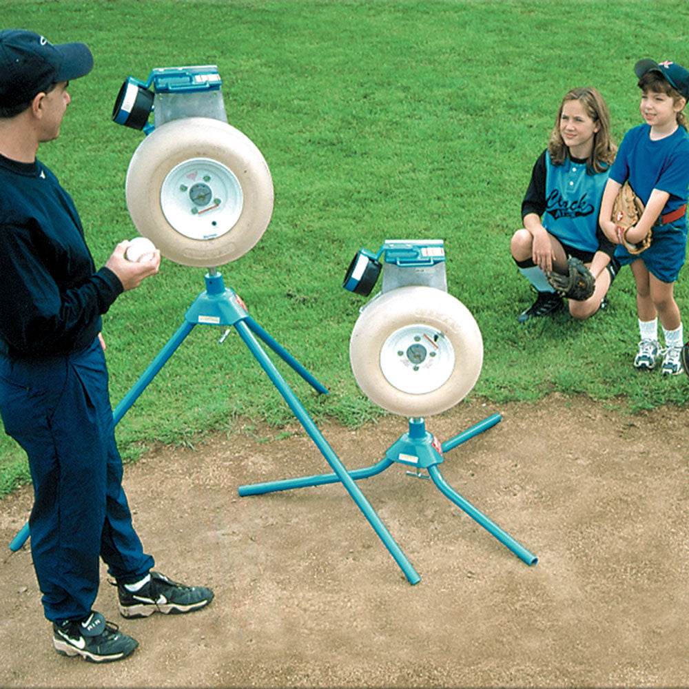 JUGS MVP Combo Baseball and Softball Pitching Machine - Machine Horizon JUGS MVP Combo Baseball and Softball Pitching Machine - Machine Horizon