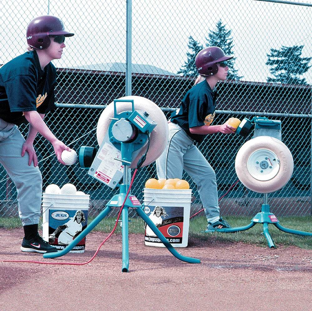 JUGS BP1 Softball Pitching Machine - Machine Horizon JUGS BP1 Softball Pitching Machine - Machine Horizon
