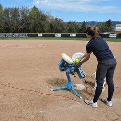 JUGS SP3 Softball Pitching Machine - Machine Horizon