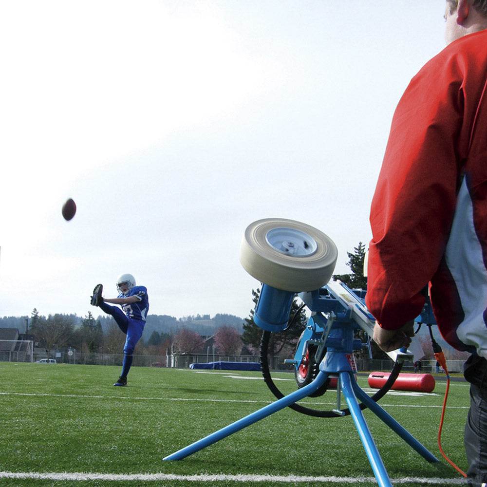 Jugs Field General Football Throwing Machine - Machine Horizon