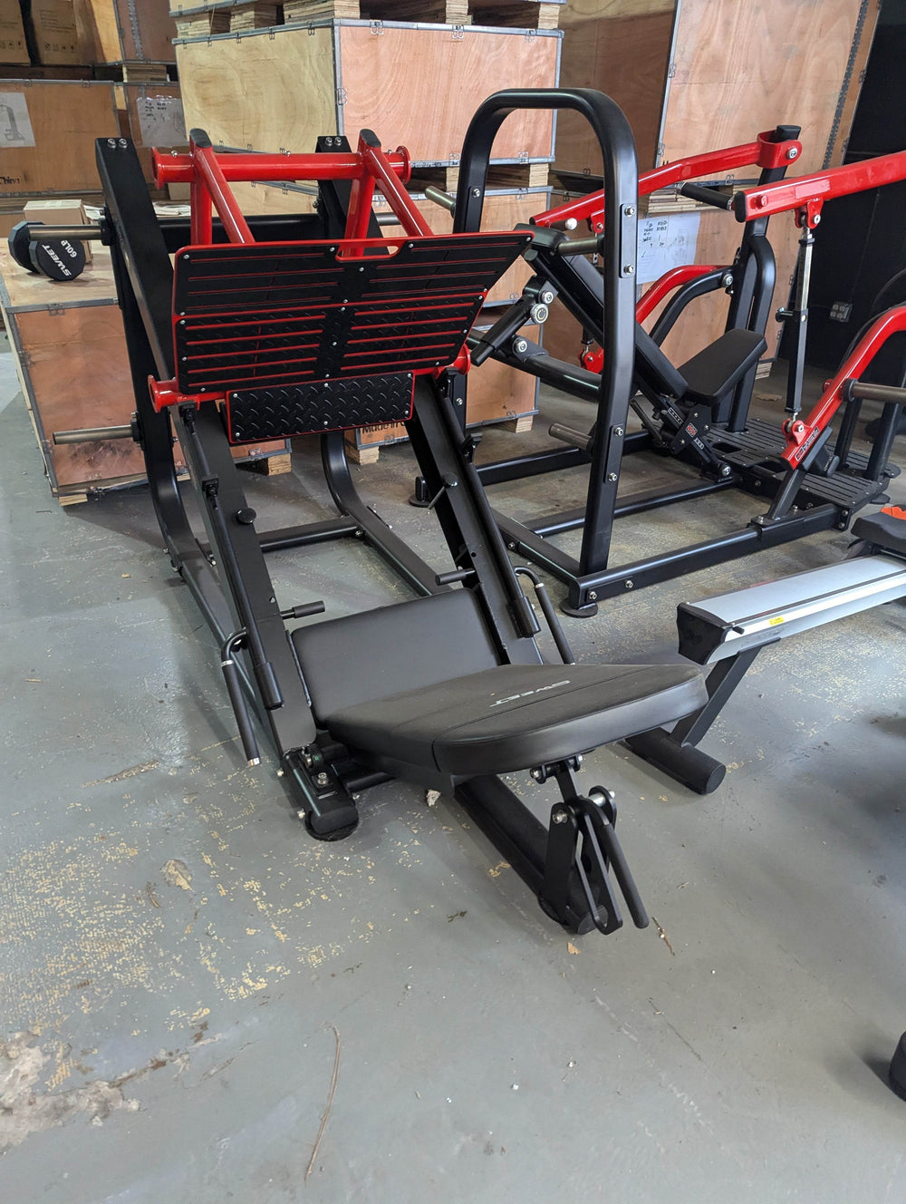 Sweet Leg Press by Muscle D Fitness – Commercial Grade Leg Press Machine - Machine Horizon