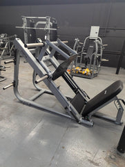 Sweet Leg Press by Muscle D Fitness – Commercial Grade Leg Press Machine - Machine Horizon