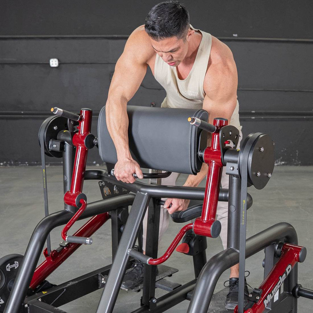 Power Leverage V2 Iso Lateral Biceps Curl / Preacher Curl - Muscle D Fitness - Machine Horizon