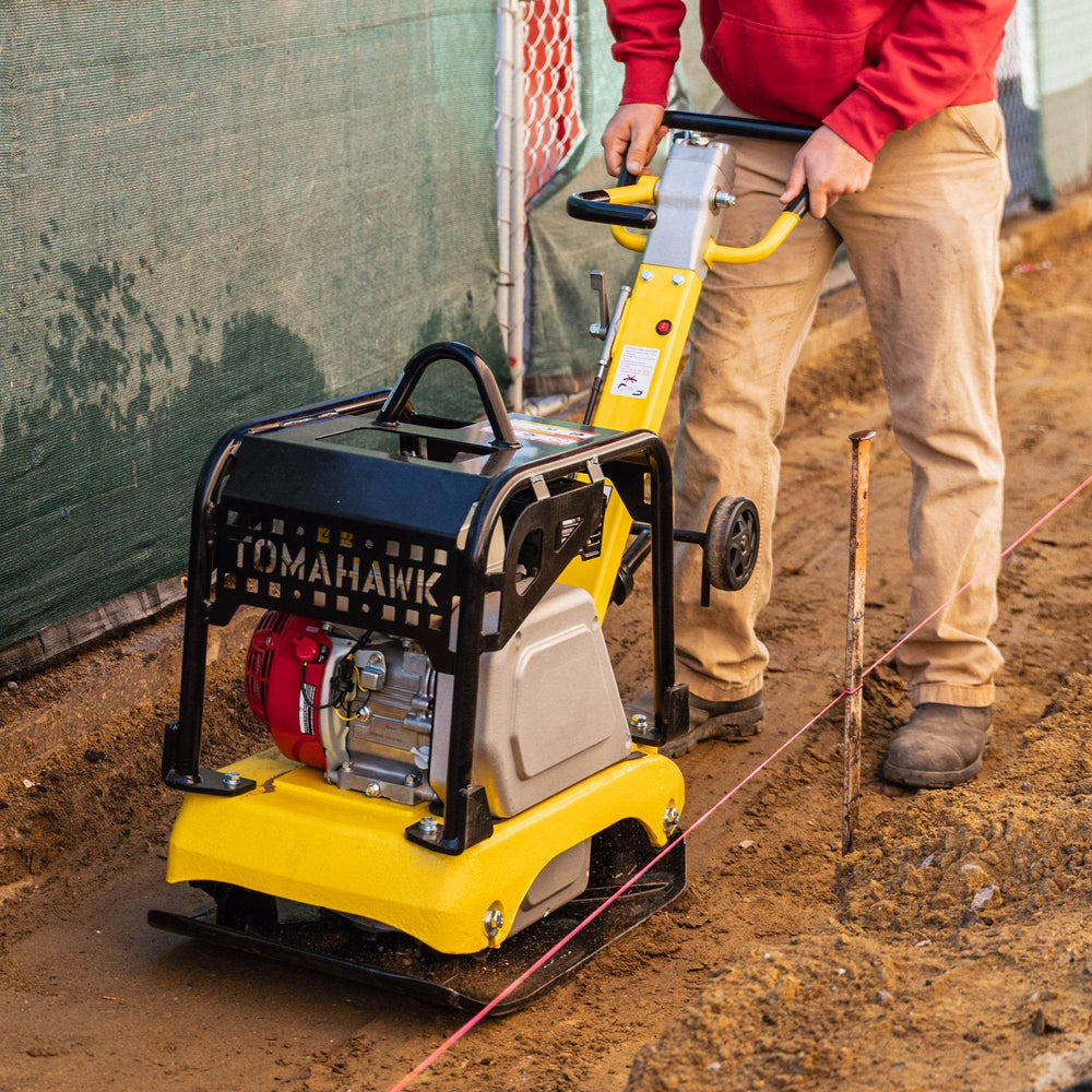 Tomahawk 6.5 HP Honda Reverse Hydraulic Plate Compactor for Soil, Aggregate, Cohesive Compaction - Machine Horizon
