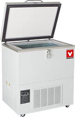 Yamato ULF-201CP Platinum Chest Style Ultra Low Freezer -40ºC TO -85ºC, 5 CU.FT., Manual Defrost, 115V - Machine Horizon