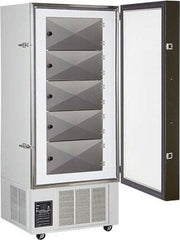 Yamato LTF-401U Upright Style Low Temperature Freezer 0ºC to -40ºC, 13 cu.ft., Manual Defrost - Machine Horizon