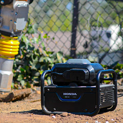 Tomahawk 2.4 HP Battery Powered Vibratory Rammer Tamper Compactor with Honda GXE2.0S Motor