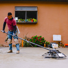 Tomahawk 30" Portable Concrete Power Trowel with 18ft Bull Float Handle 37cc Engine - Machine Horizon