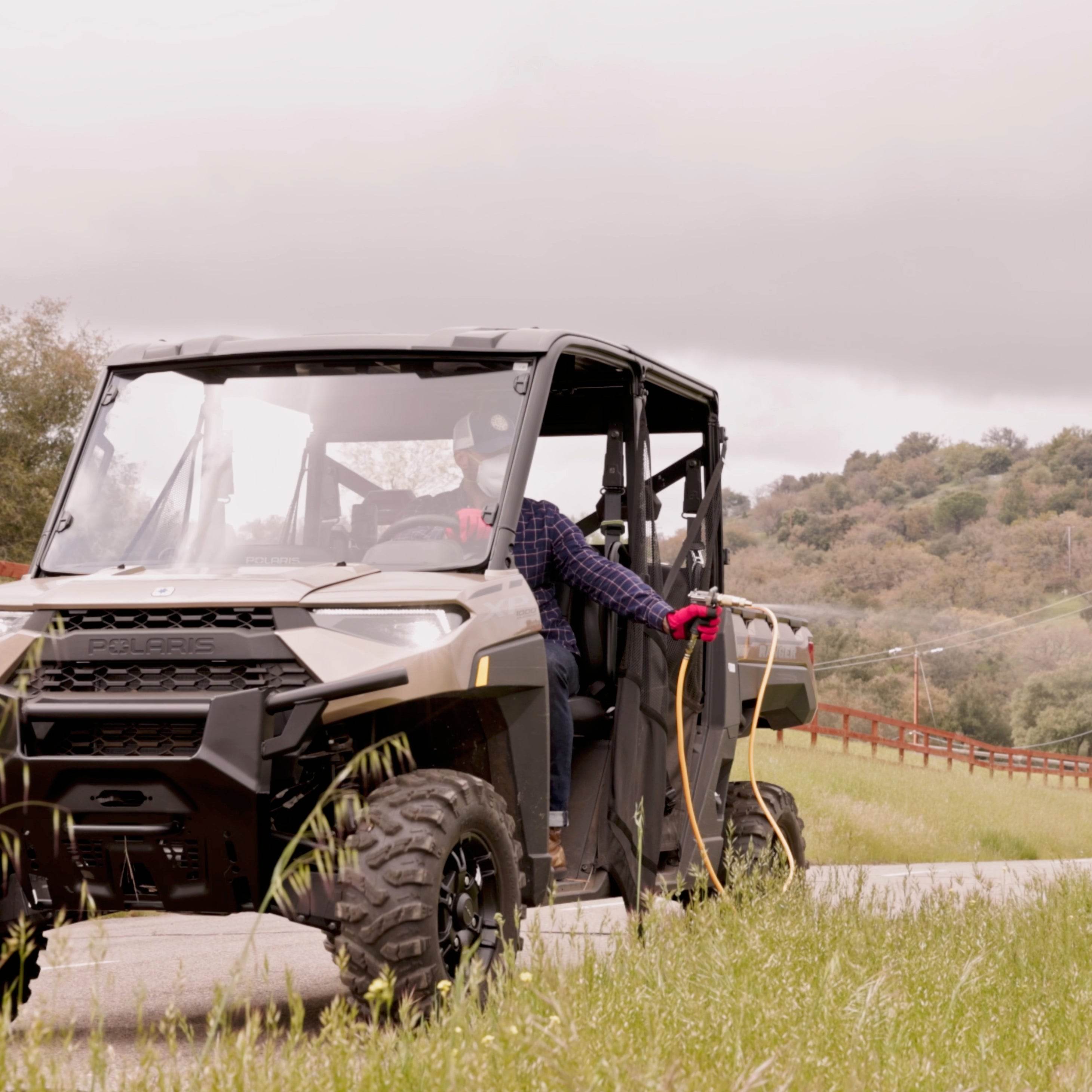 Tomahawk 1.6HP Skid Sprayer Barrel Mount Only with Honda GX35 100ft Hose and 500 PSI Pump for Pest Control - Machine Horizon Tomahawk 1.6HP Skid Sprayer Barrel Mount Only with Honda GX35 100ft Hose and 500 PSI Pump for Pest Control - Machine Horizon