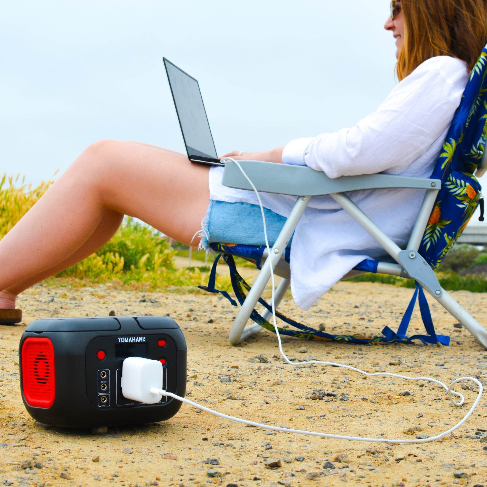 Tomahawk Portable Power Station, 155Wh 200W 4-Port Backup Lithium Battery, AC DC Outlet, 60W USB-C USB-A Pure Sine Wave Outlet, Digital, LED Light for Outdoor Camping, RV - Machine Horizon Tomahawk Portable Power Station, 155Wh 200W 4-Port Backup Lithium Battery, AC DC Outlet, 60W USB-C USB-A Pure Sine Wave Outlet, Digital, LED Light for Outdoor Camping, RV - Machine Horizon