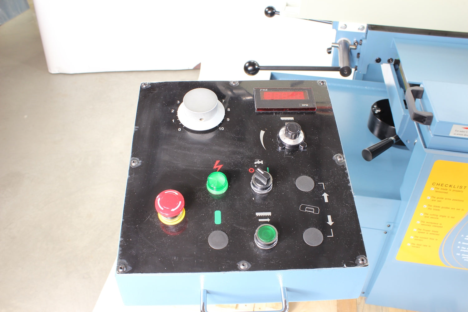 Baileigh BS-20M-DM;  13" Variable Speed Dual Mitering Bandsaw 3HP,220V 3 Phase 1001292