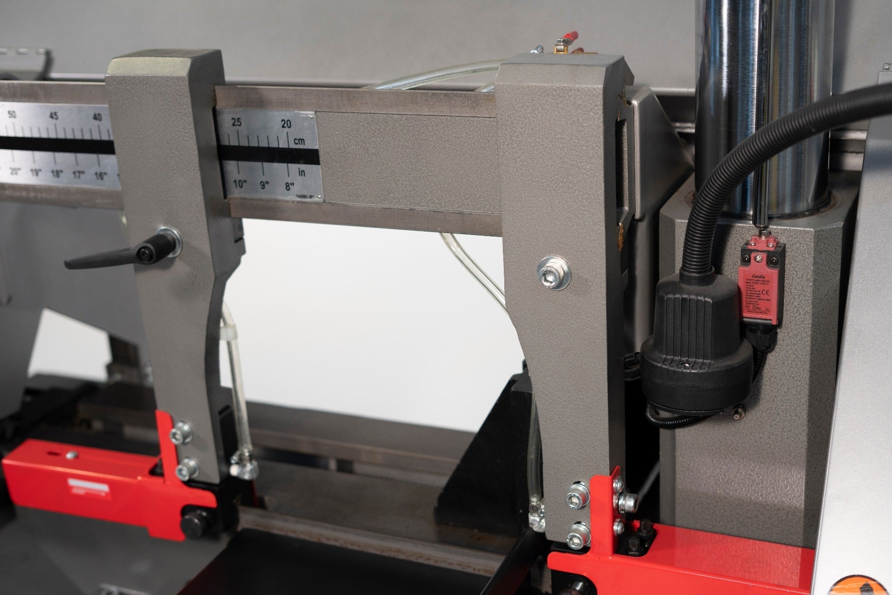 Jet HBS1220DC 12 in. x 20 in. Semi Auto Variable Speed Dual Column Bandsaw 3HP, 230460V, 3Ph 413400