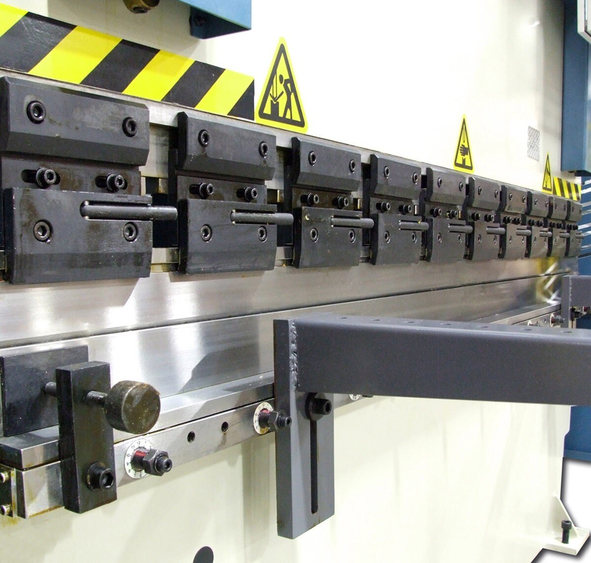 Baileigh Industrial BA9-1010285 Hydraulic Brake Press BP-5078CNC