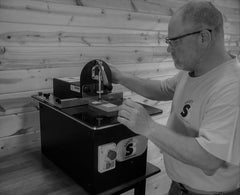 Safety Speed | Tabletop Screw Pocket Machine with Table Stops | SPM101EZ_SP45