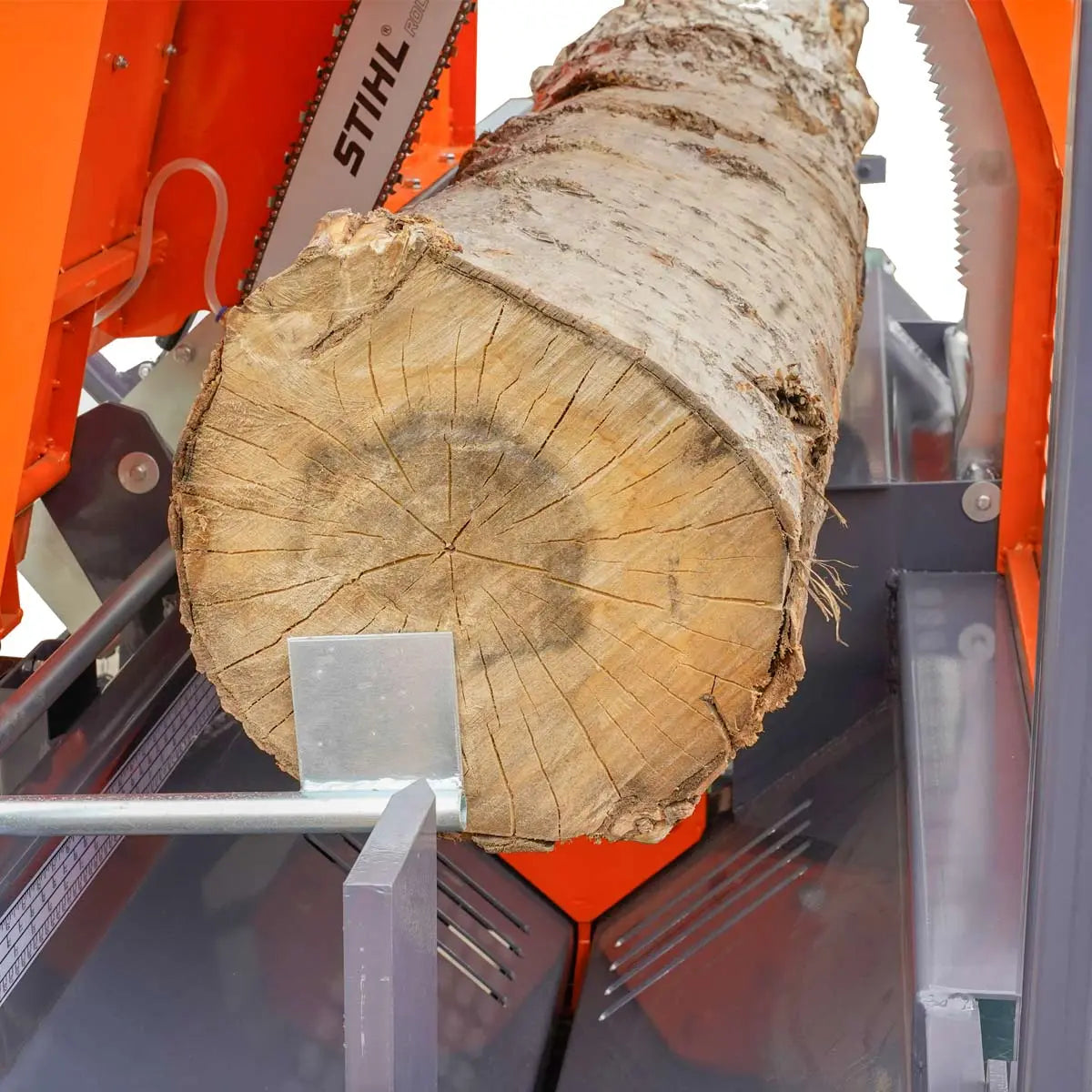 Firewood Log Splitter Processor Conveyor, 15" x 23" Log Capacity, 14 HP Kohler Engine, 18" STIHL Chainsaw, TMG-GLS20