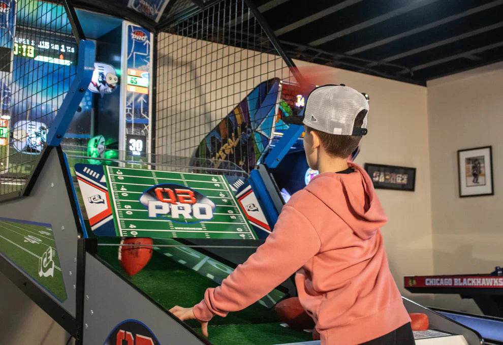 Ice QB Pro Football Toss Game - Machine Horizon