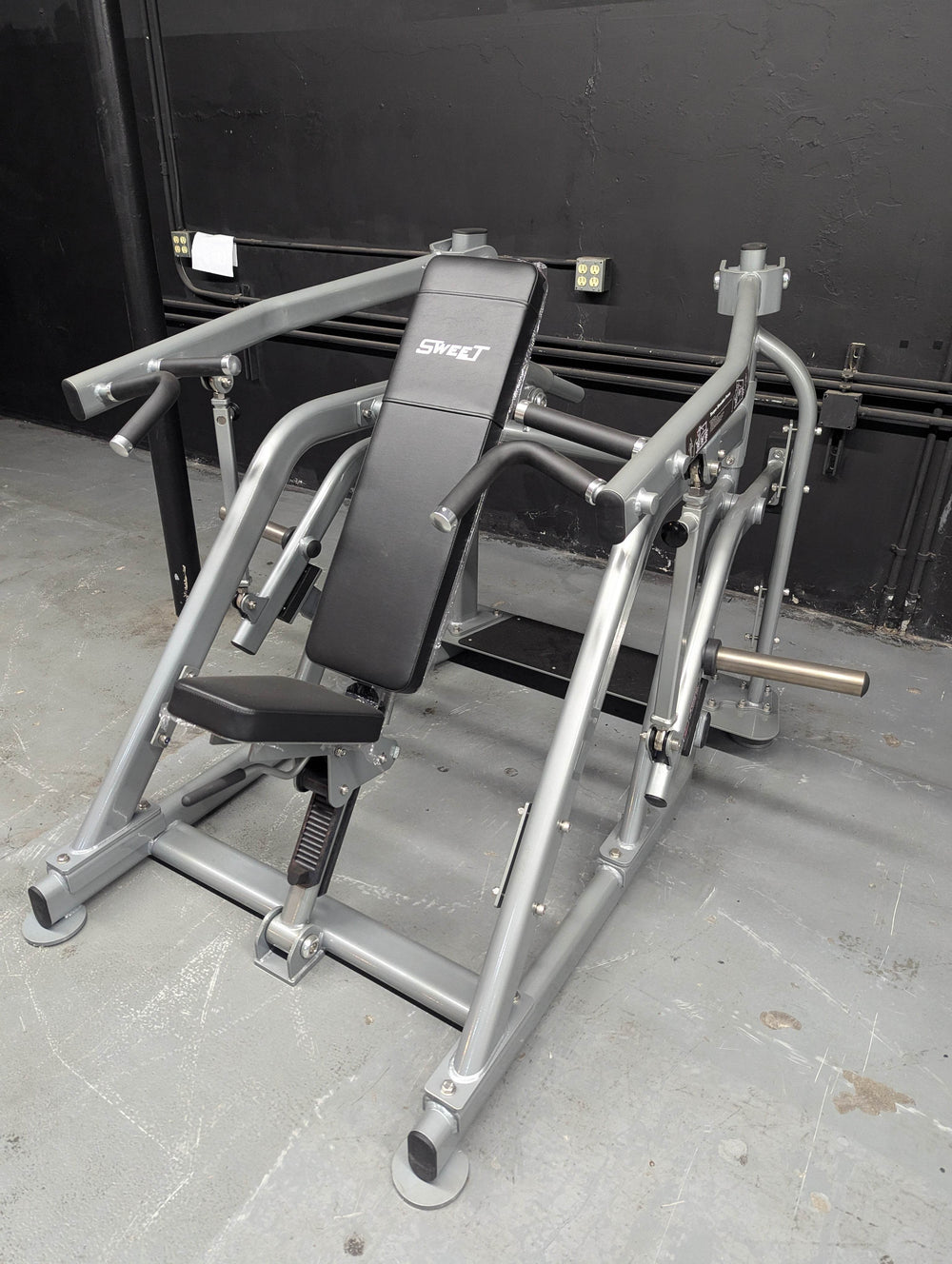 Sweet Shoulder Press - Black / Silver - Machine Horizon