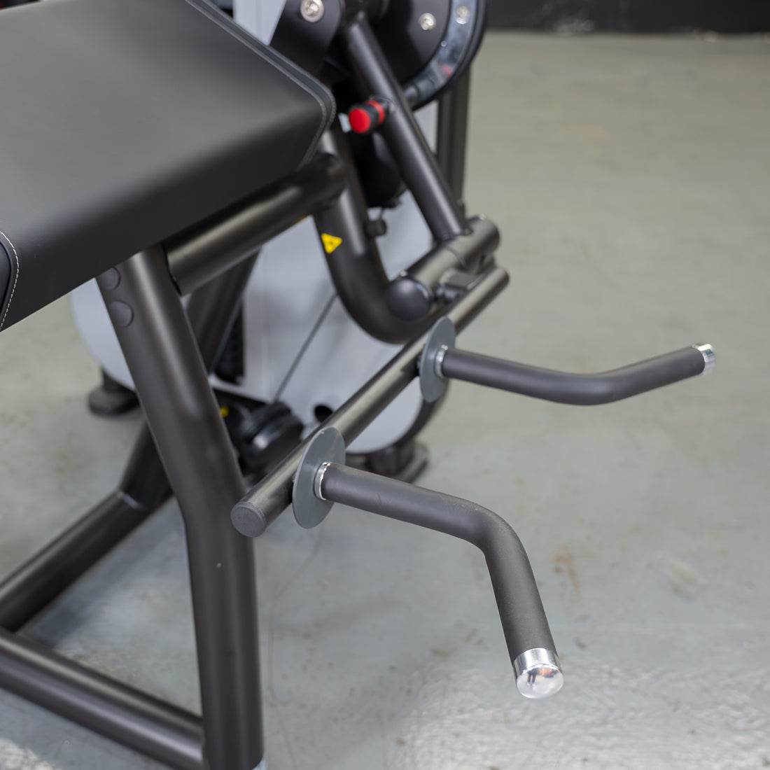 Vogue Biceps Triceps Combo | Commercial Selectorized Machine - Machine Horizon