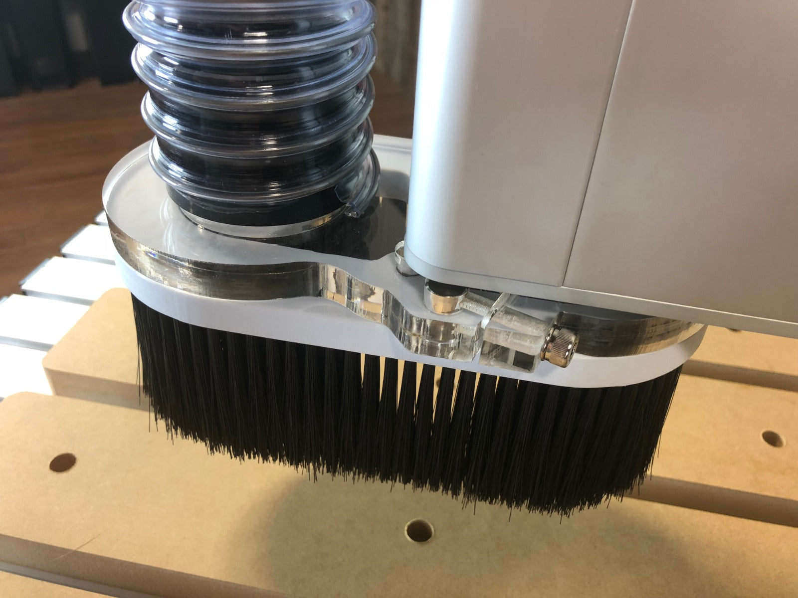 Axiom 2-1/2 in CNC Dust Shoe for Iconic Series, 70mm Spindle, Magnetic Base ADS110
