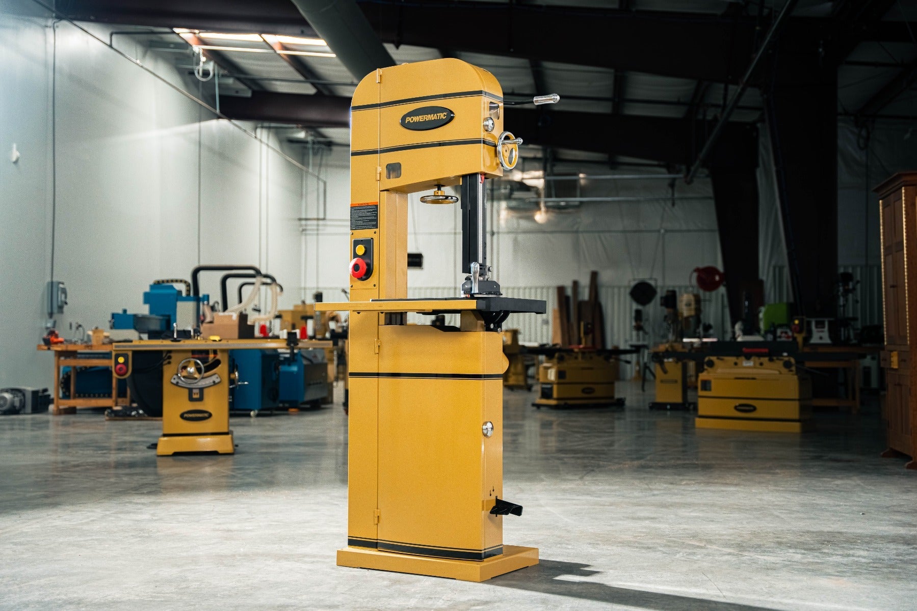 Powermatic PM1800B-3T 18 in. Bandsaw with ArmorGlide 5HP 3PH 460V 1791801BT-4