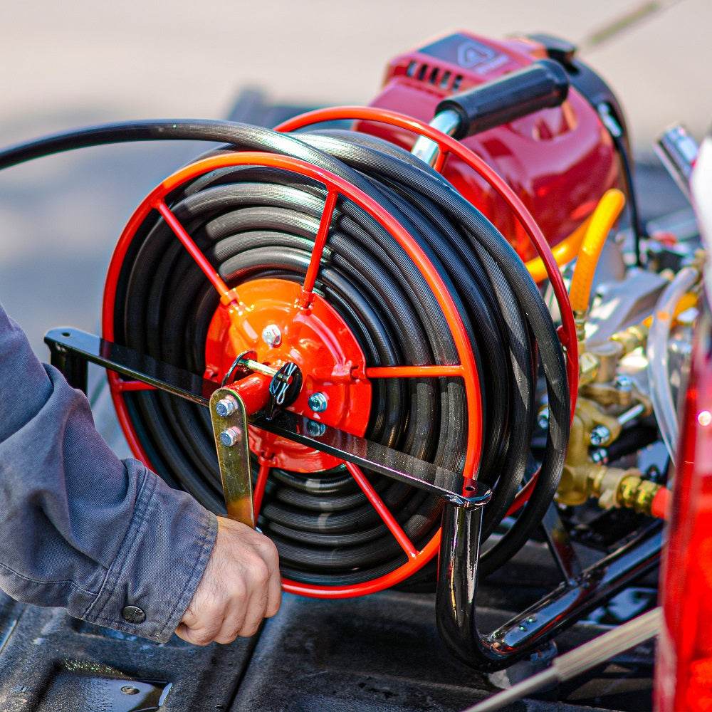 Tomahawk 1.6HP Skid Sprayer Barrel Mount Only with Honda GX35 100ft Hose and 500 PSI Pump for Pest Control - Machine Horizon