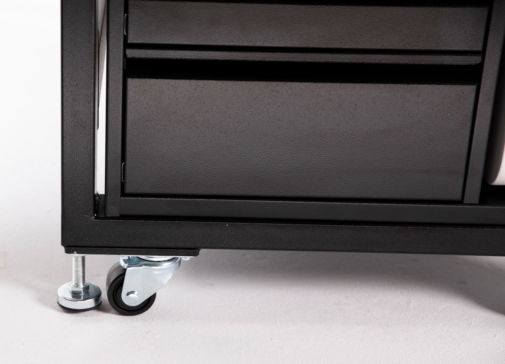 Axiom Heavy-Duty Steel Stand for Iconic 6 Series CNC IRS600