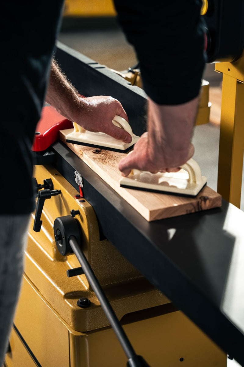 Powermatic PJ-882HHT 8 in. Parallelogram Jointer with ArmorGlide, 2HP 1PH 230V, HH 1610082T