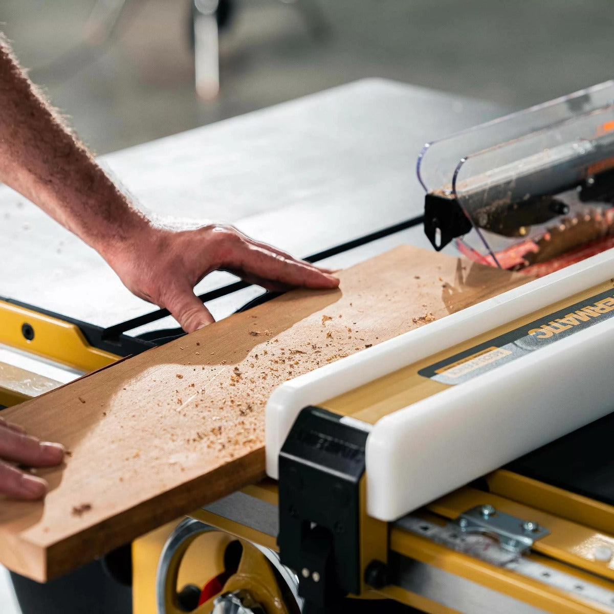 Powermatic PM3000T 14 in. Table Saw with ArmorGlide, 7.5HP 3PH 460V 50 in. RIP PM375350KT-4