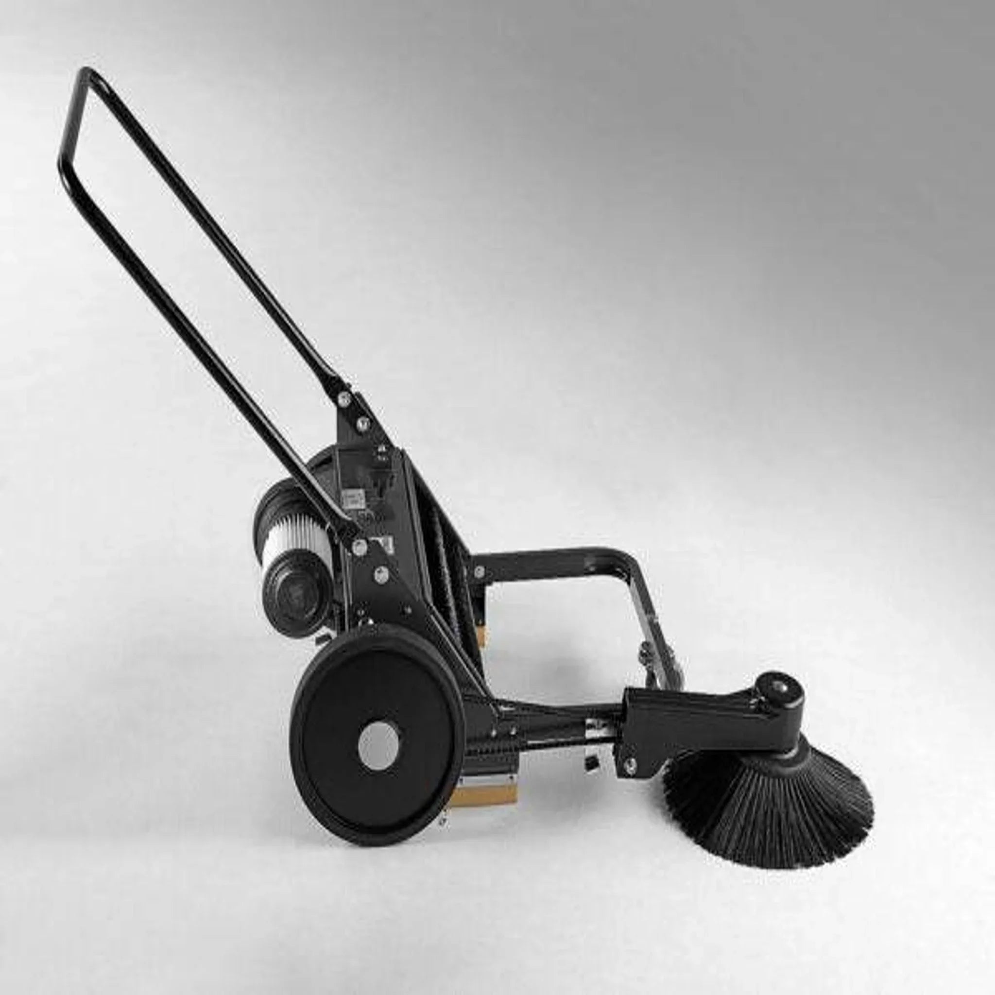 Bissell Big Green DFS29 Manual Walk-Behind Sweeper – Gear-Driven Fan, No Power Required